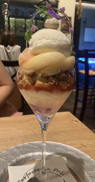 夜パフェ専門店 パフェテリア パル 心斎橋的實拍高清圖