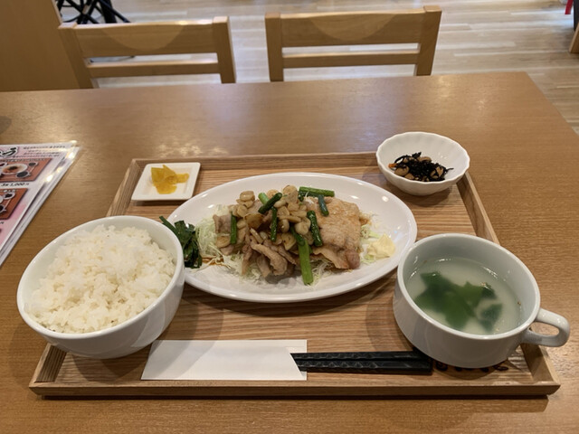 よねやまのぶたやき的實拍高清圖
