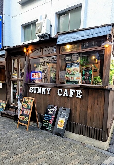 CARIBBEAN RESTAURANT SUNNY CAFE的實拍高清圖