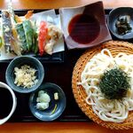 手打ちうどん おがわ的實拍圖