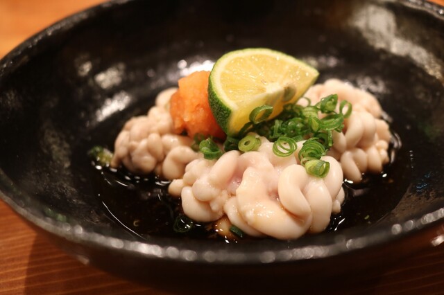 おでん×スタンド三徳六味 ESTフードホール的实拍高清图