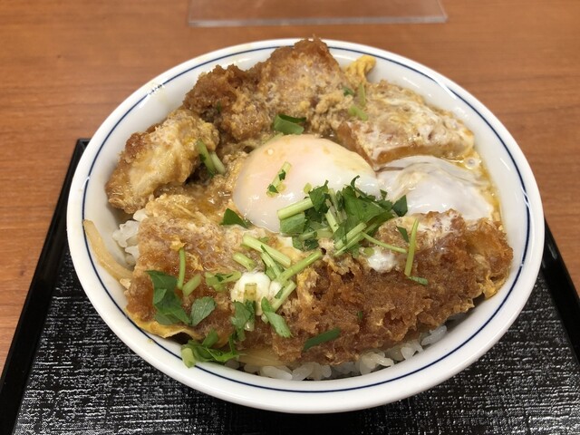 かつや 滝川店的实拍高清图