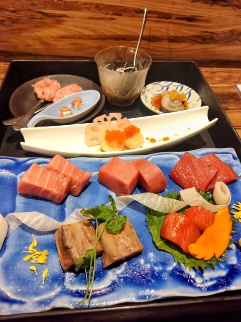 本鮪 日本酒BAR　吟醸くらうど 京都駅前店的實拍高清圖