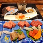 本鮪 日本酒BAR　吟醸くらうど 京都駅前店的實拍圖