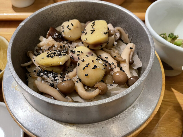 ニホンの食卓つくみ ルミネ荻窪店的實拍高清圖