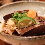 おでん×スタンド三徳六味 ESTフードホール的实拍图
