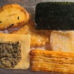 保津川あられ本舗 霰館 工場直売店的实拍图