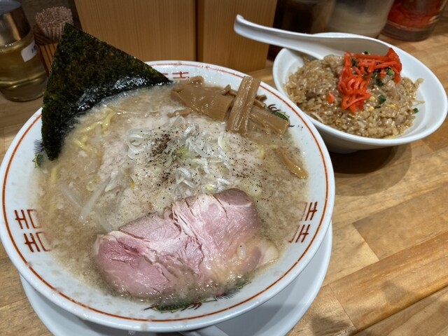 recommendations image for 背脂ラーメン チャッチャ亭
