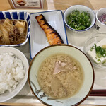 京都伏見食堂的实拍图
