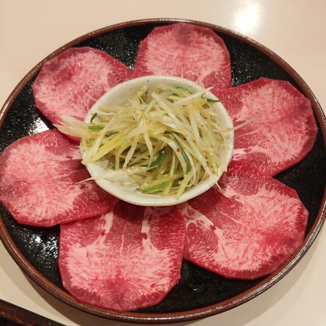 炭火焼き肉 金花郎 一条店的實拍高清圖