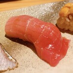 鮨 水魚的實拍圖