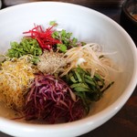 韓国スープ定食 ピニョ食堂的实拍图