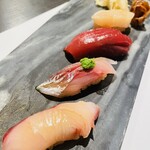 新宿 鮨 よこ田的实拍图