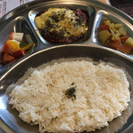 天竺伽哩 AKASHA 京橋本店的實拍圖