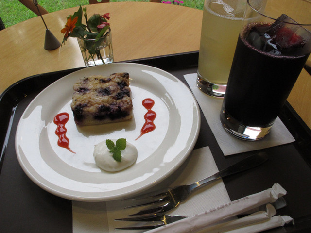 絵本カフェ ちひろ美術館・東京的实拍高清图