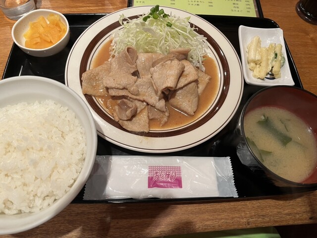 つるかめ食堂 歌舞伎町店的實拍高清圖