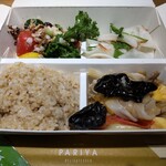 PARIYA DELICATESSEN 渋谷東急フードショー店的實拍圖