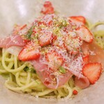 Trattoria KUJIRA Sapporo的实拍图