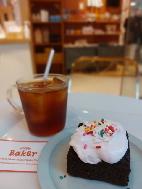 ovgo B.A.K.E.R Meiji St.的實拍高清圖