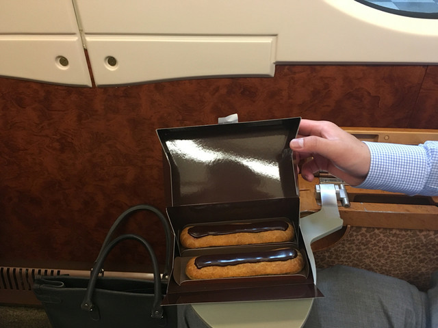 recommendations image for ラ・メゾン・デュ・ショコラ 大阪タカシマヤ店