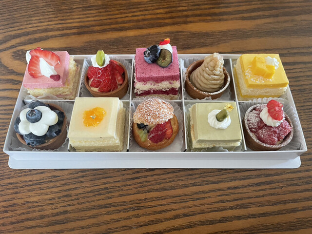 和光 ケーキ＆チョコレートショップ的實拍高清圖