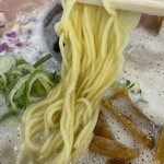 白湯麺専門店 丸福ラーメン 守口店的实拍图