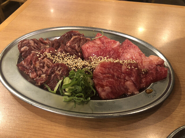 堺炭火ホルモン縁や的实拍高清图