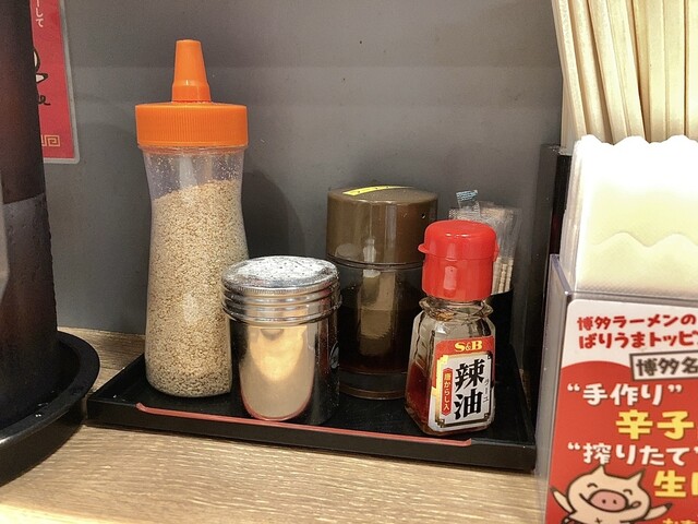 元祖 糸島ラーメン銅羅 福岡空港店的實拍高清圖