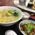 台湾料理 圓山 上野店的實拍圖