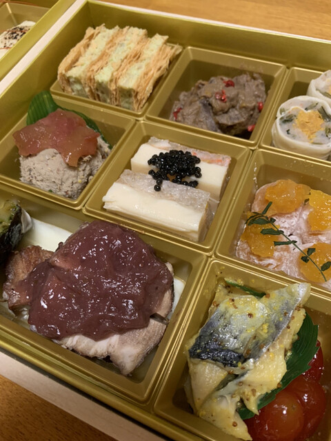 餃子とワイン 果皮と餡的實拍高清圖