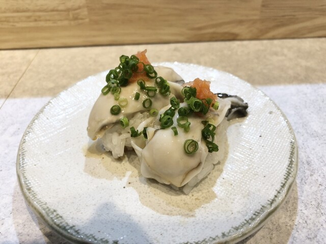 立喰い寿司 鮨處八千代 新宿三丁目店的實拍高清圖