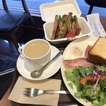 上島珈琲店 四ツ橋店的實拍圖