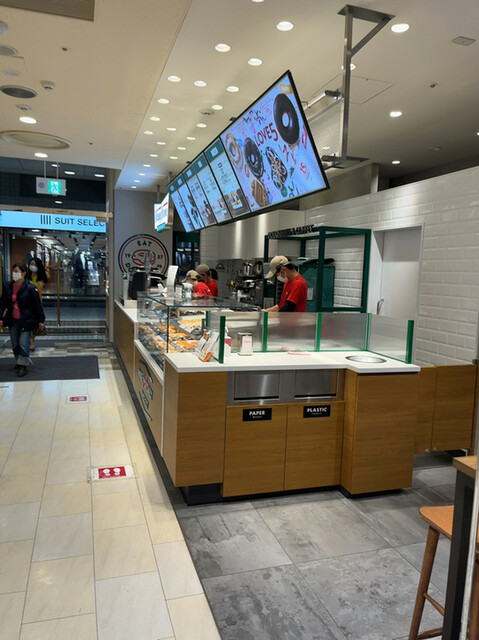 クリスピー・クリーム・ドーナツ 丸井吉祥寺店的實拍高清圖