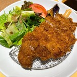 ロイヤルホスト 天神西通り店的实拍图