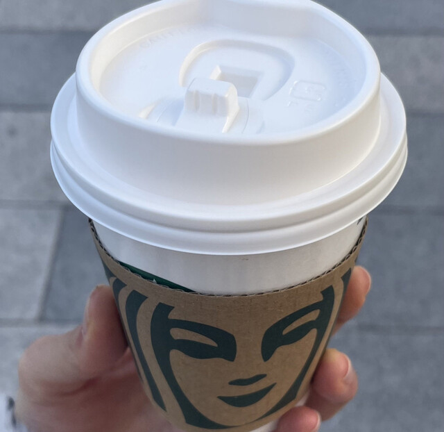 スターバックスコーヒー エトモ祐天寺店的实拍高清图