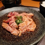 焼肉特急 亀岡駅的實拍圖