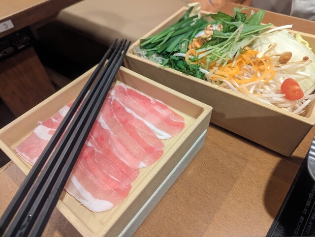 しゃぶしゃぶ温野菜 八王子大和田店的實拍高清圖