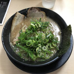 ラーメン食堂 神豚 大東店的實拍圖