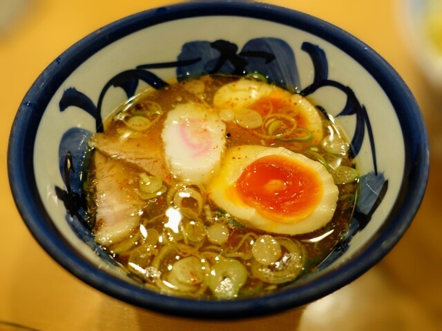 中華そば 青葉 池袋サンシャイン店的實拍高清圖