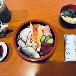 助六寿司的实拍图