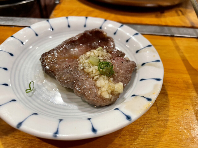 recommendations image for 焼肉ホルモン 万千