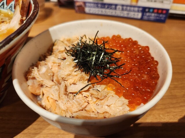 弟子屈ラーメン 新千歳空港店的實拍高清圖