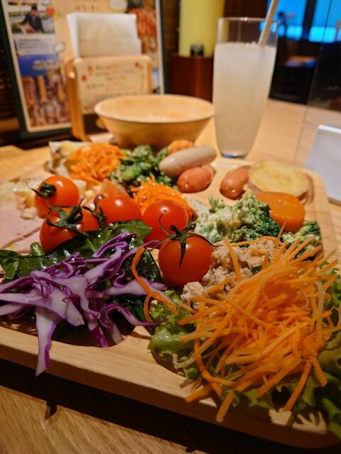 元気になる農場レストラン モクモク ジェイアール京都伊勢丹店的实拍高清图