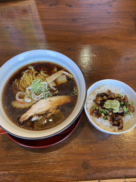 麺屋　華月的实拍高清图