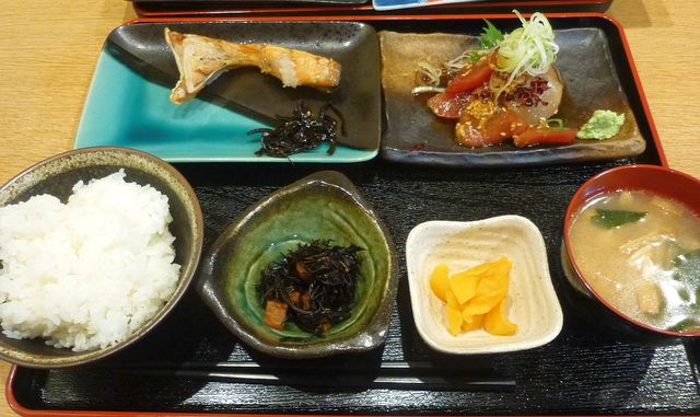 日本料理 銀座 萬菊的實拍高清圖