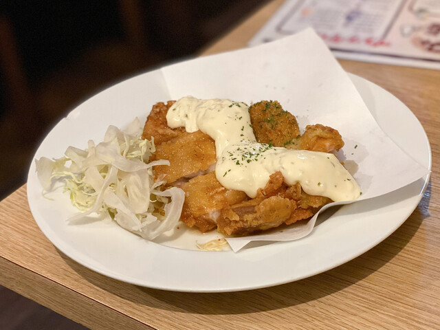 隠れや個室 とりで 梅田店的实拍高清图