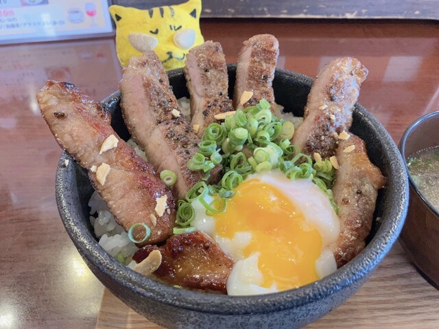 豚ステーキ・カフェBALぼーく的实拍高清图