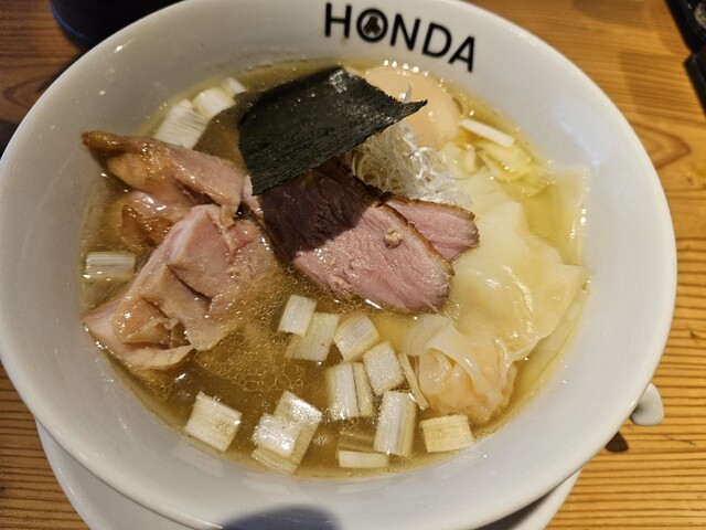 本田麺業 神田西口駅前店的實拍高清圖