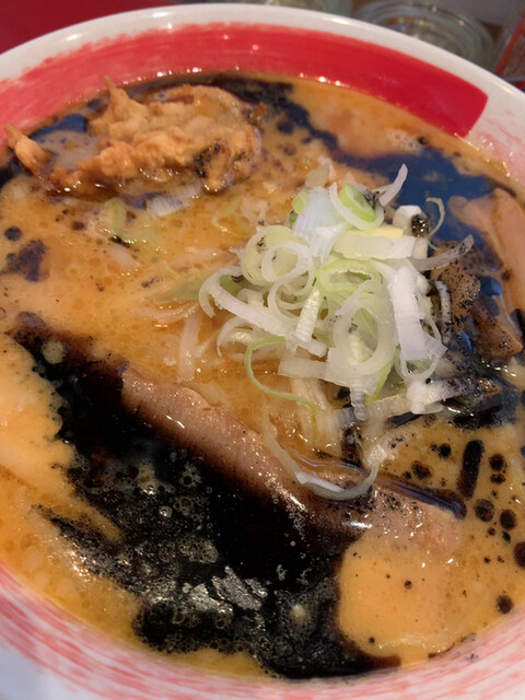 ラーメン やつや的实拍高清图
