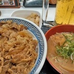 吉野家 円町店的實拍圖